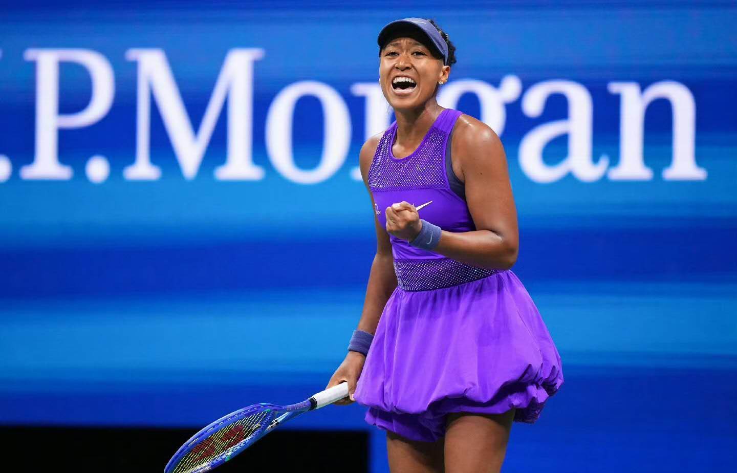 拳击赛后采访曝光，内幕引发热议的简单介绍