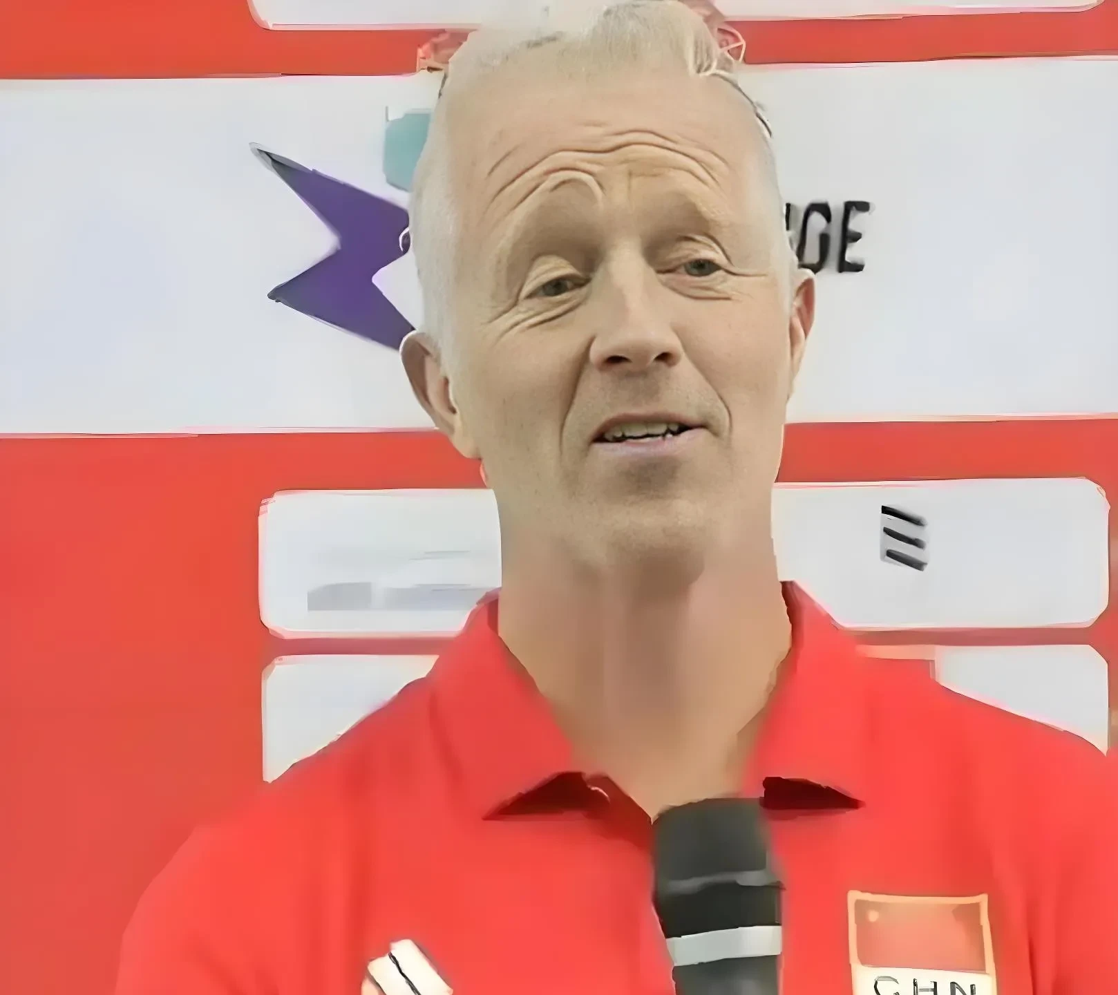 排球队主教练发声,誓言带队登顶的简单介绍 排球队主教练发声,誓言带队登顶的简单介绍