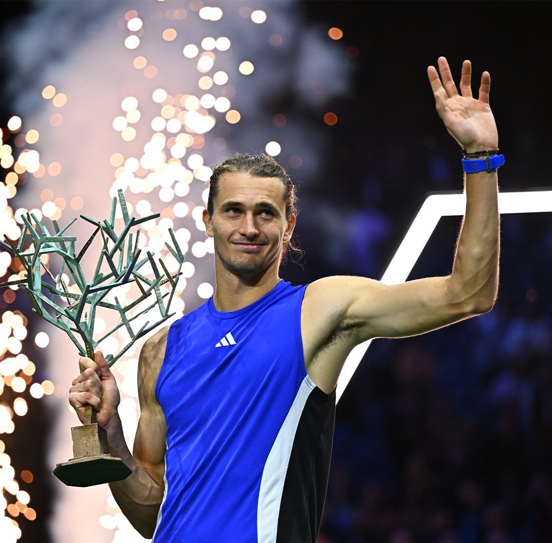 拉沃尔杯碾压ATP总决赛,兹维列夫刷新纪录 拉沃尔杯碾压ATP总决赛,兹维列夫刷新纪录