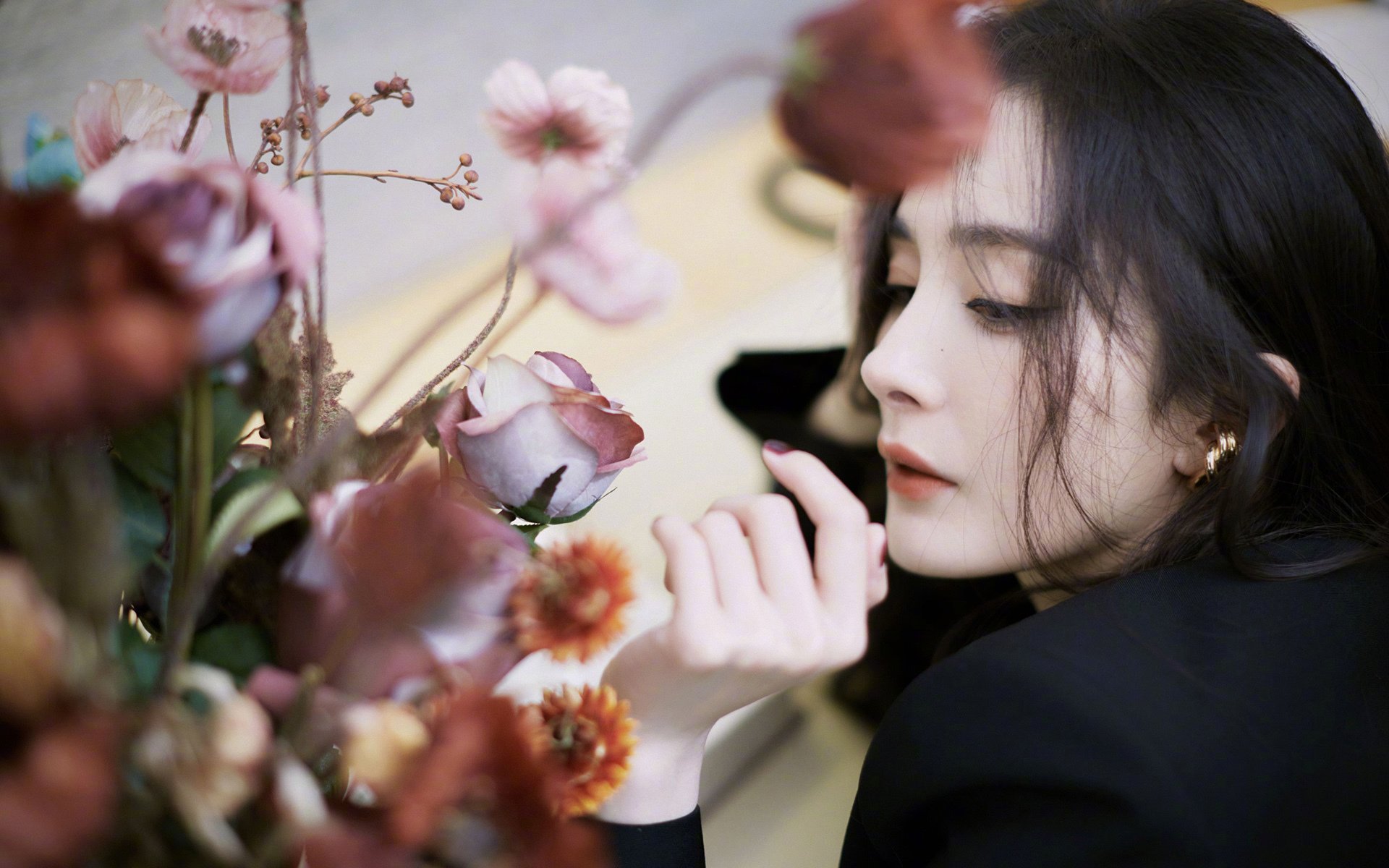 双城记,当伊蒂哈德的风吹过沈阳的夜