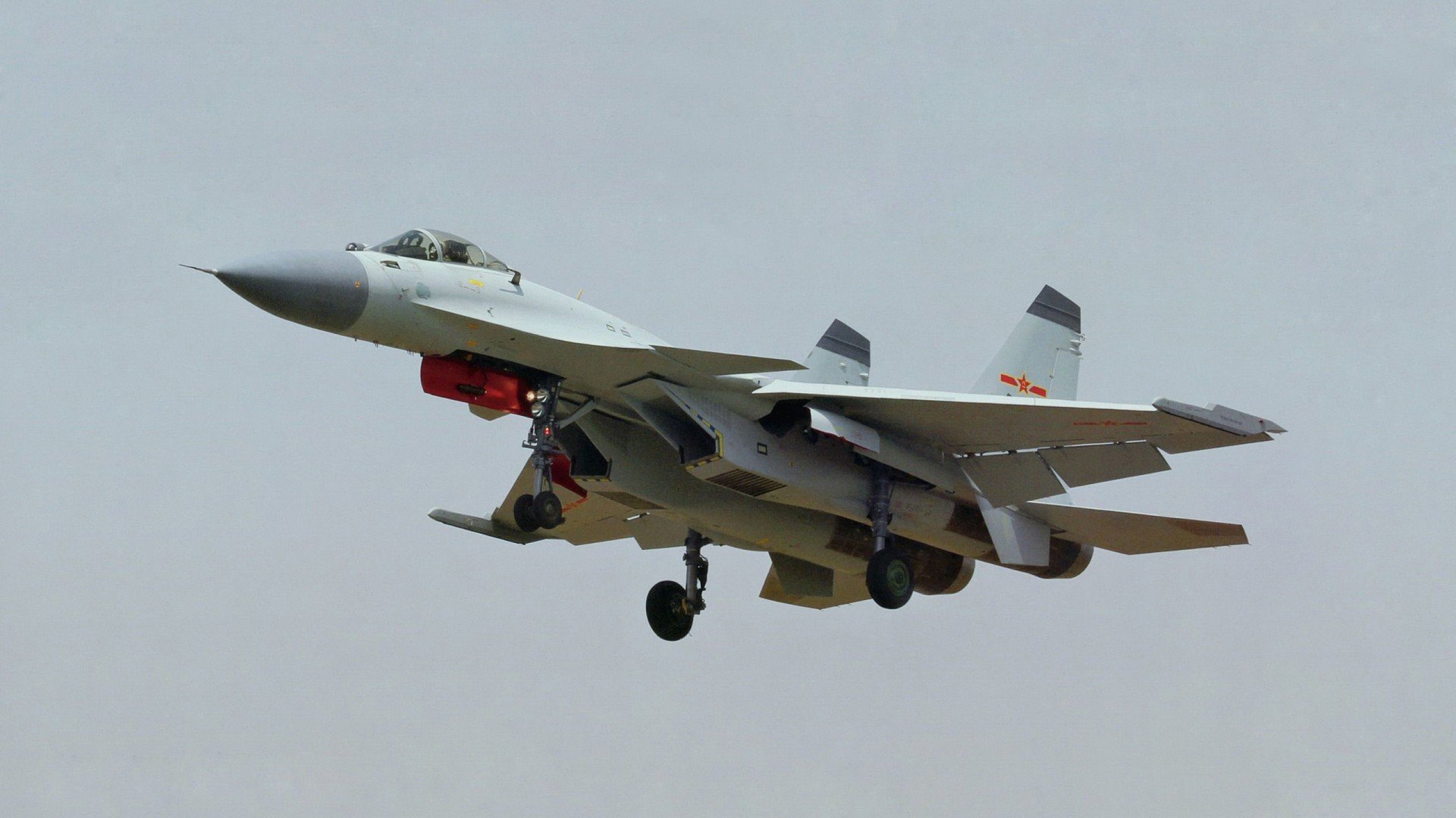 深海风暴中的破浪者，苏亚雷斯于巴西生死战中压力下爆发